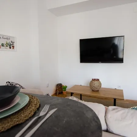 University One Bedroom Loft With Terrace Διαμέρισμα *