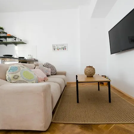 University One Bedroom Loft With Terrace *