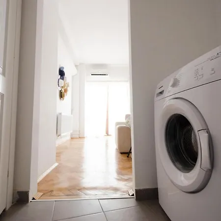 University One Bedroom Loft With Terrace *